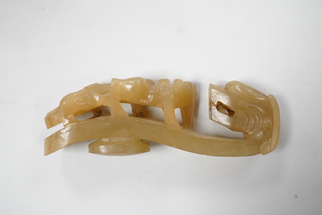 Two Chinese jade carvings, longest 8cm